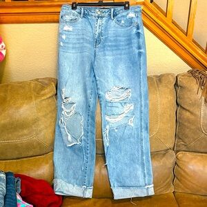 Judy Blue Light Blue Distressed Boyfriend Jeans